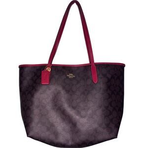 Coach City Tote In Signature Canvas Gold/Brown/ Red